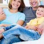 胚胎移植后第五天出现胸涨肚子涨是怎么回事